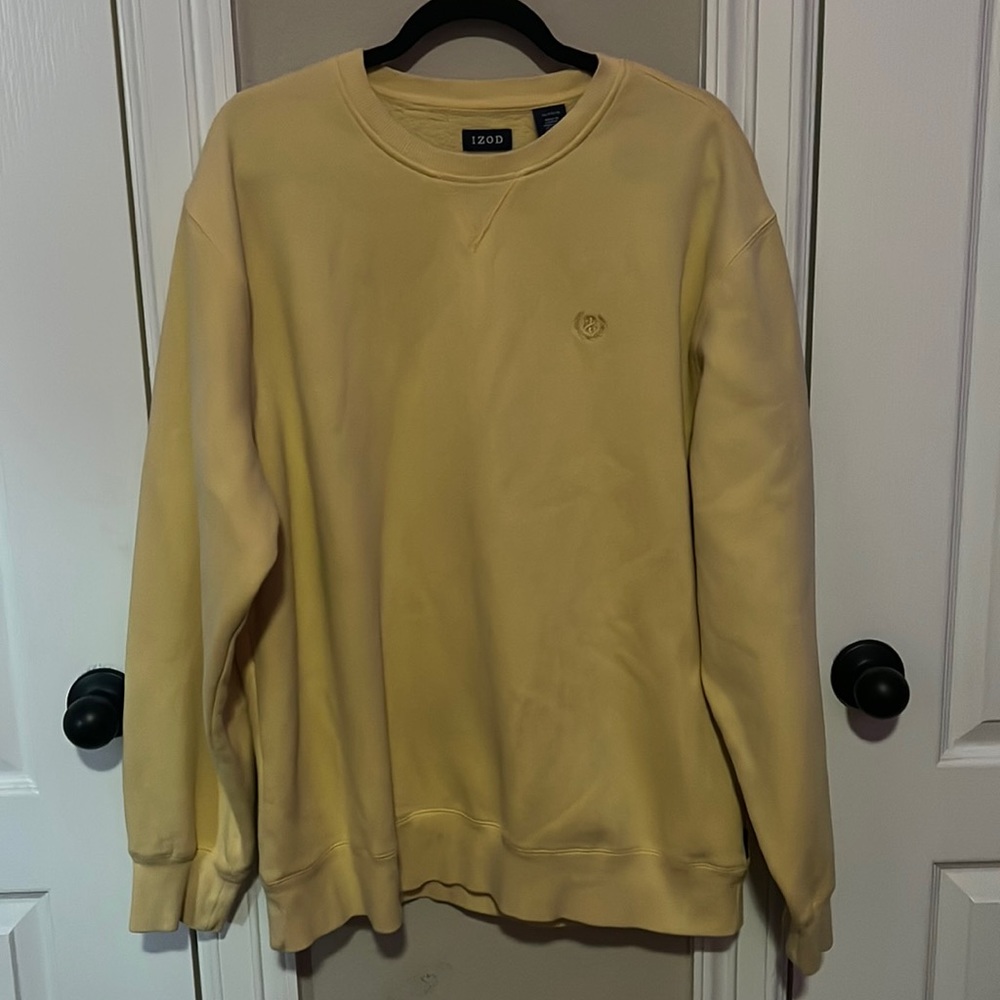 Izod Oversized Yellow Sweater